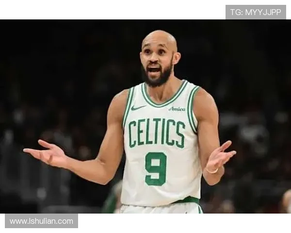 怀特半场表现平平仅得9分3板9助仍需寻找比赛手感提升状态